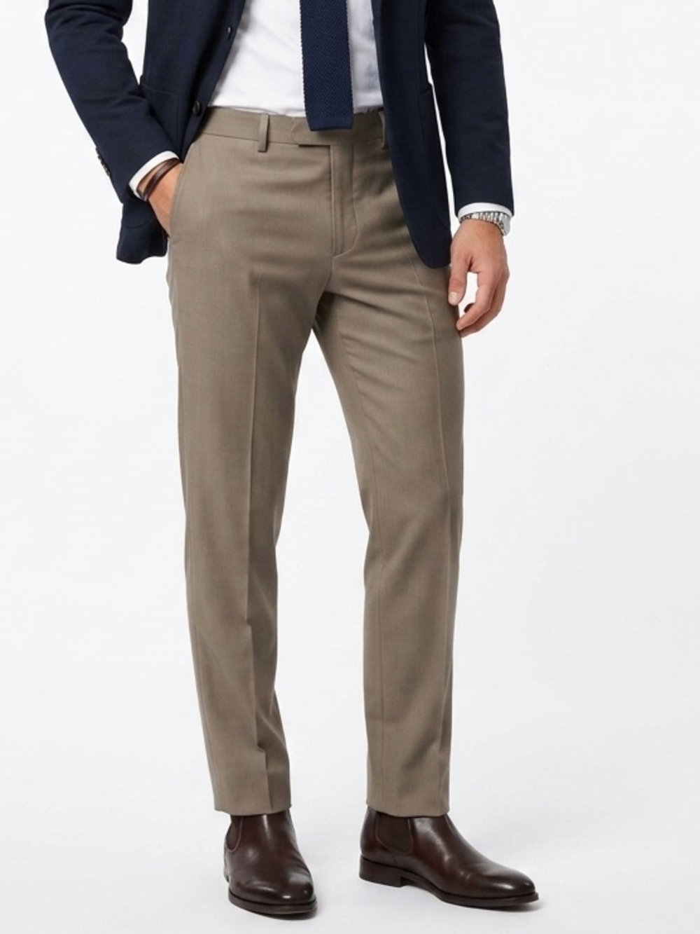 Haggar Men’s Dress Pants in Tan/Beige 30x32.  1163